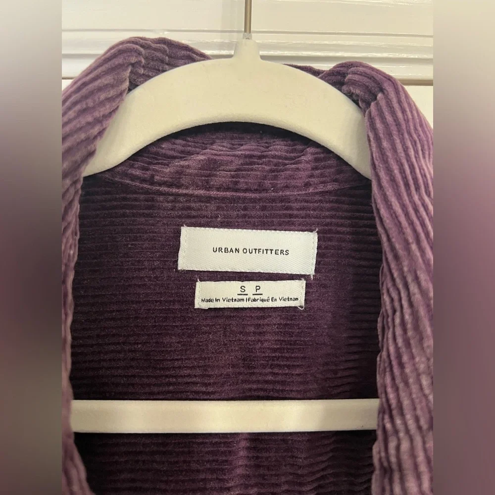 Urban Outfitters Men's Dark Purple Corduroy Shirt Jacket - Picture 2 of 5